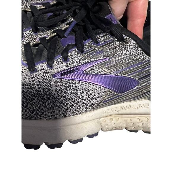 Brooks Adrenaline GTS 19 Womens Running shoes size 7 gray purple - Picture 7 of 13